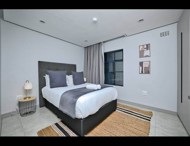 2 BEDROOM APARTMENT FOR SALE IN UMHLANGA RIDGESIDE